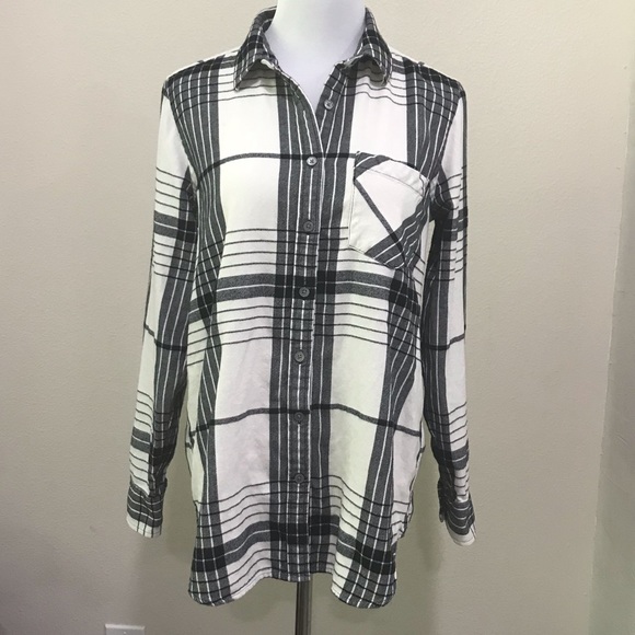 Banana Republic soft flannel button down size S - Picture 1 of 6
